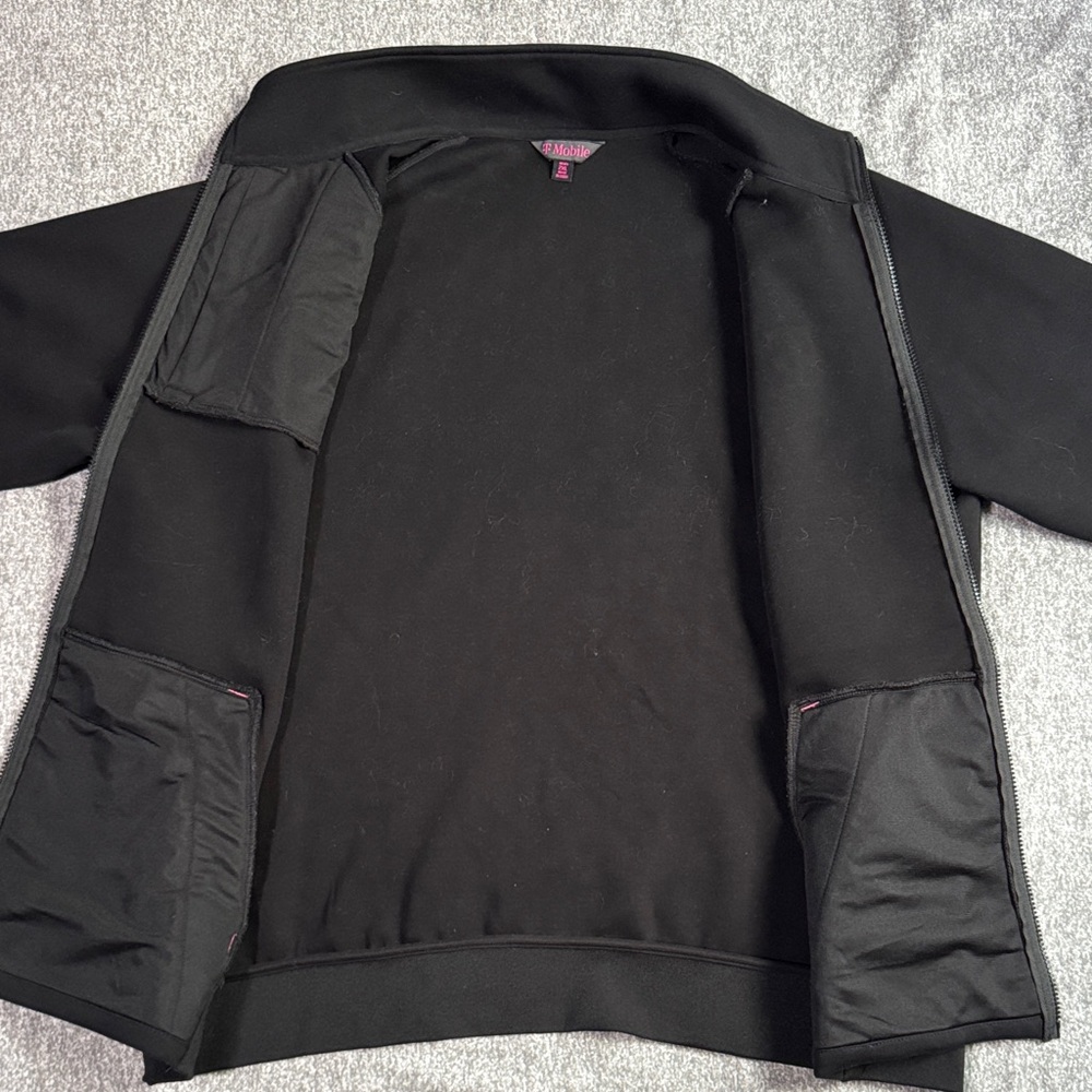 T-Mobile Employee Soft Shell Zip Up Jacket Reflec… - image 4